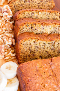 Simple Banana Bread with Walnuts