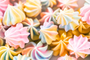 Unicorn meringue cookies