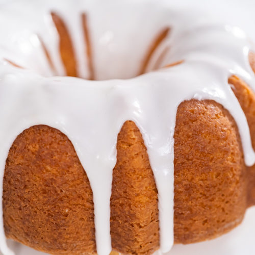 Best Bundt Cake Recipe - How to Make Easy Vanilla Bundt Cake