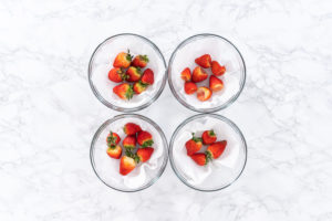 4 Ways how to keep strawberries fresh