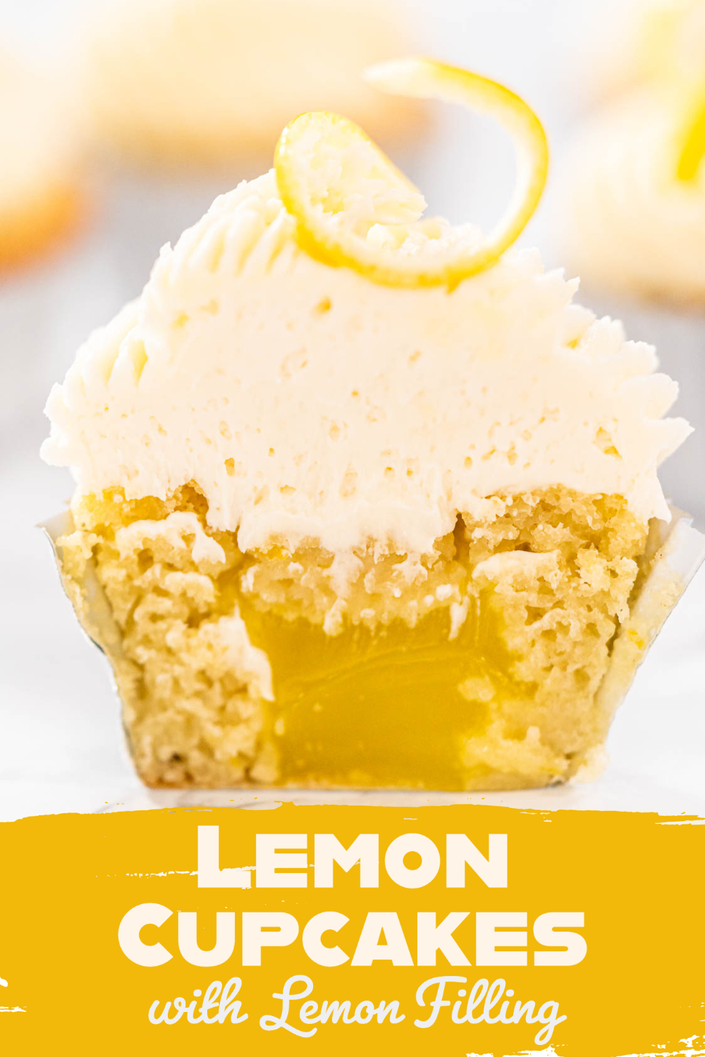 Lemon Cupcakes with Lemon Filling