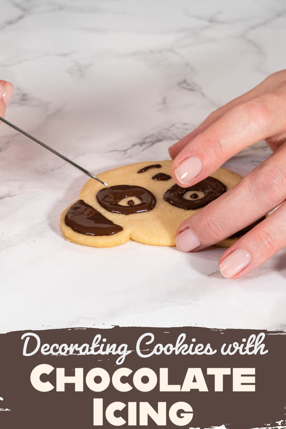 Decorating Cookies with Chocolate Icing