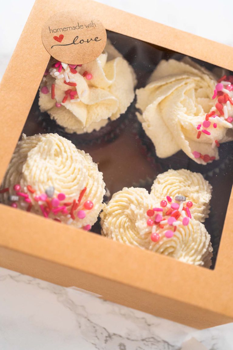 How to Package Cupcakes for Gifts