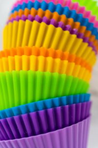 How to bake with silicone cupcake liners